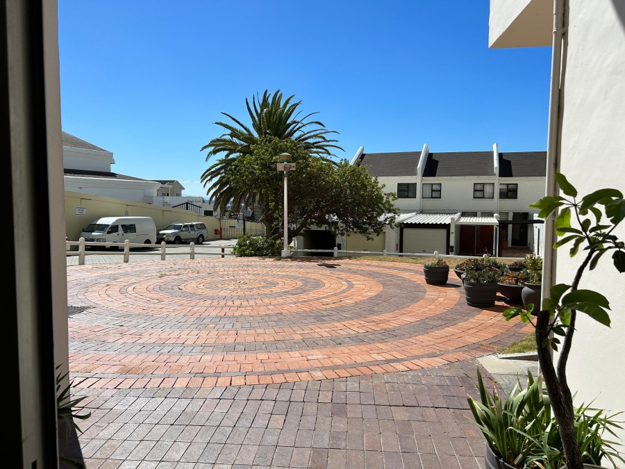 2 Bedroom Property for Sale in Humewood Eastern Cape